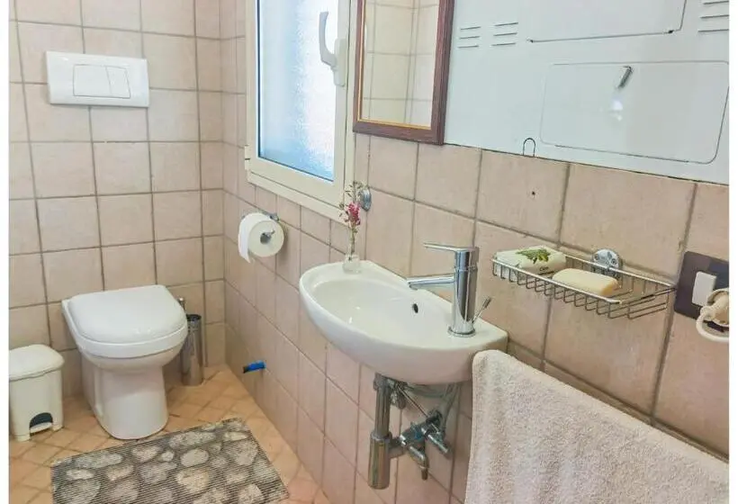 スタンダード４人部屋, Eco Hostel Vela Vega