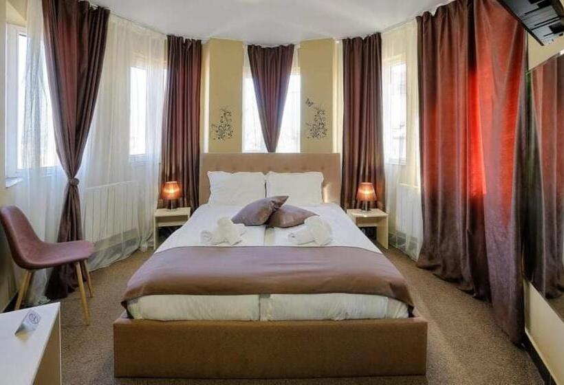 발코니 디럭스 룸, The White House Plovdiv