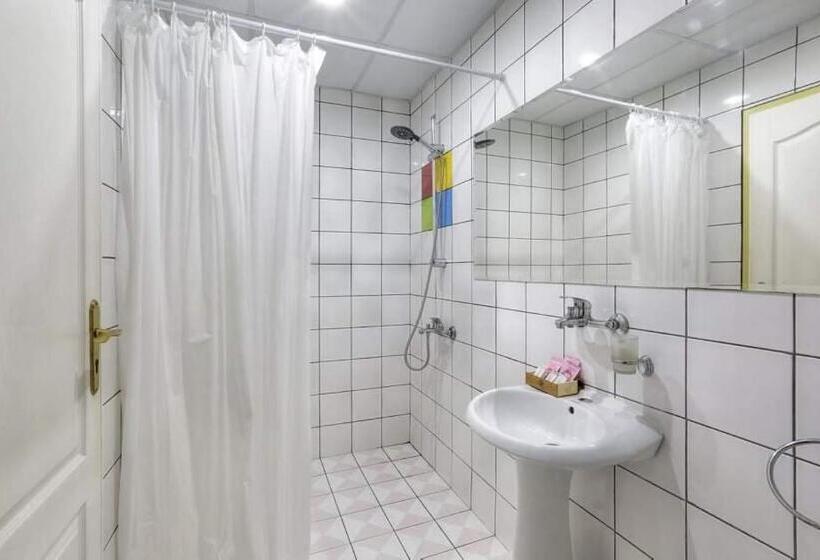 디럭스 룸, The White House Plovdiv