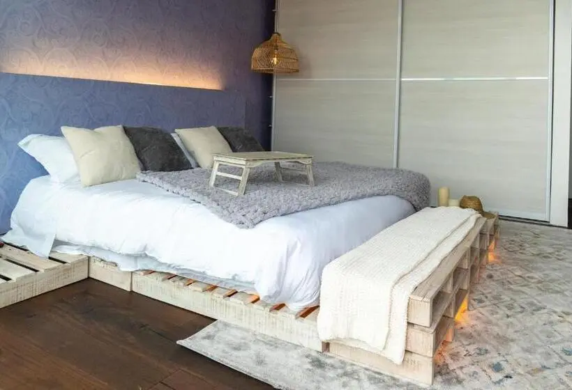 デラックスルーム, Sukha Resort