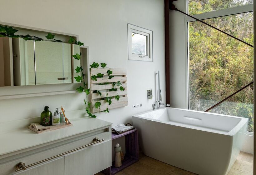 جناح ديلوكس, Sukha Resort