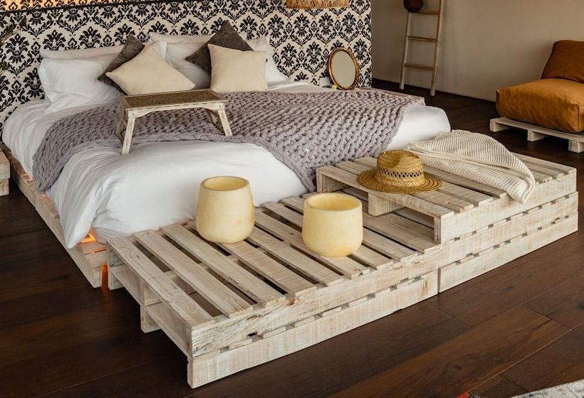 جناح ديلوكس, Sukha Resort