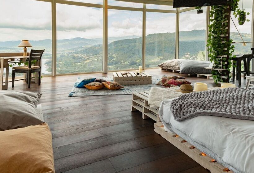 جناح ديلوكس, Sukha Resort