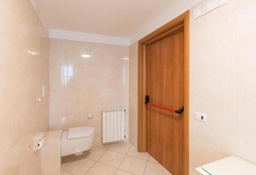 适合残疾人使用的标准间, Belvedere