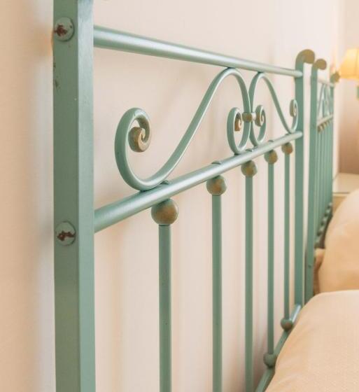 标准间, Belvedere