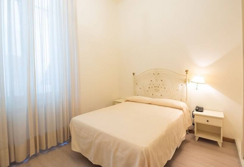 标准单人间, Belvedere