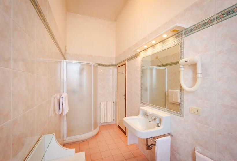 标准间, Belvedere