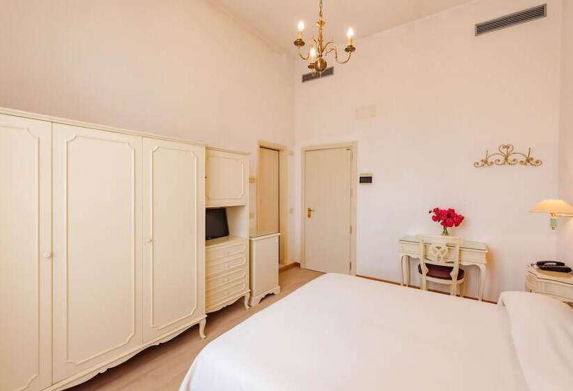 标准间, Belvedere