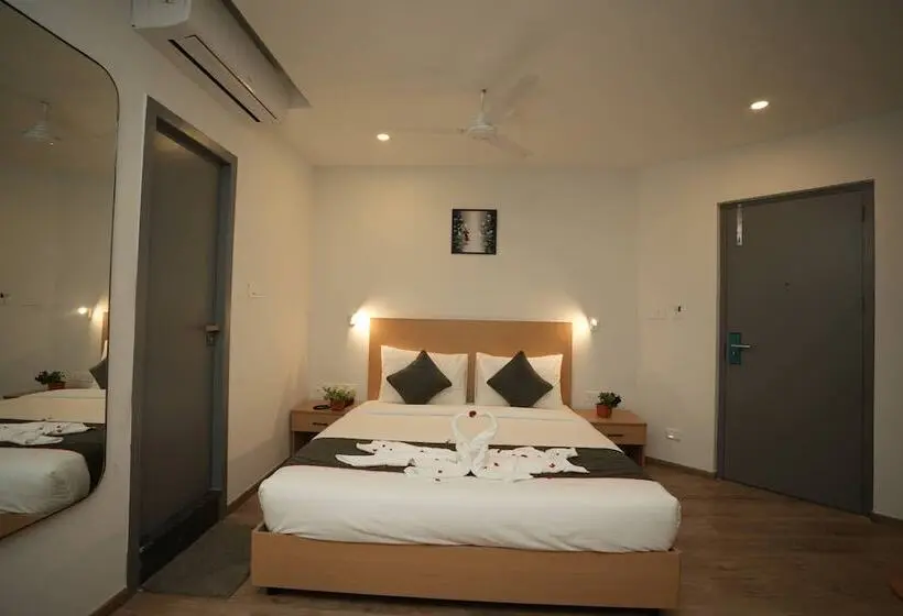 デラックスルーム, Grand Ganpat