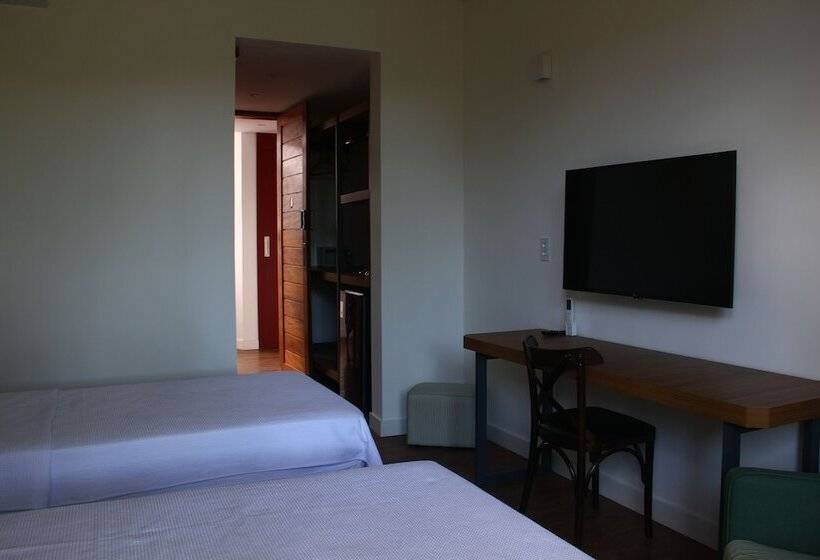 غرفة قياسية, Porto Do Ribeirão