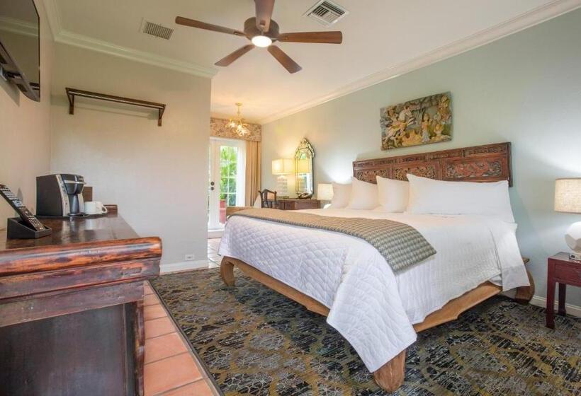 غرفة ديلوكس سرير كينج, Shangrila Springs