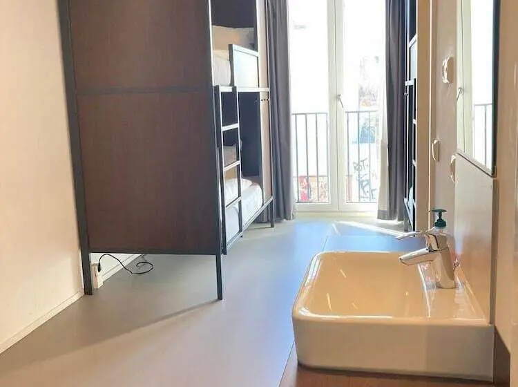 اتاق کلاسیک چهارنفره, AR City Hotel Berlin