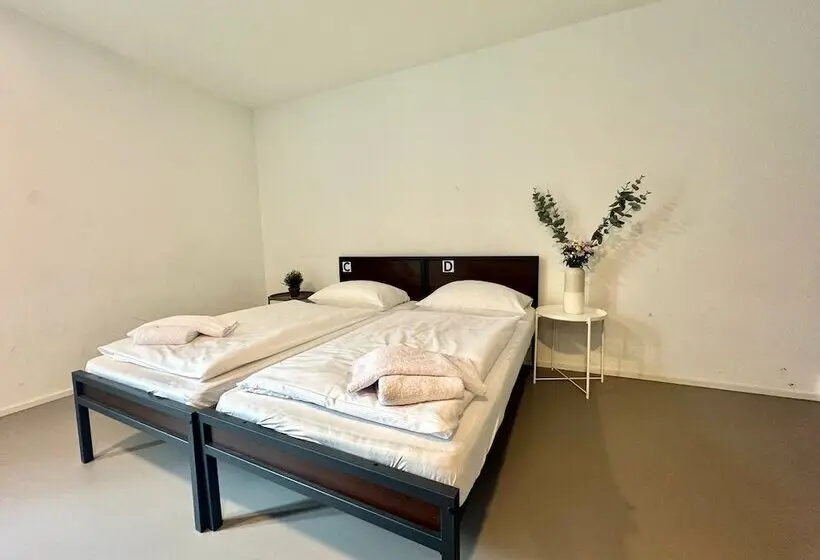 اتاق خانوادگی, AR City Hotel Berlin