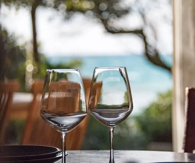 海の見えるエクゼクティブスイート, Mariva Dune Suites