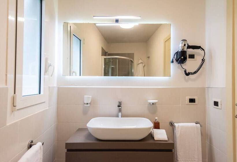 海の見えるエクゼクティブスイート, Mariva Dune Suites