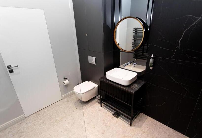 غرفة ديلوكس مزودة بشرفة, Vila Avy