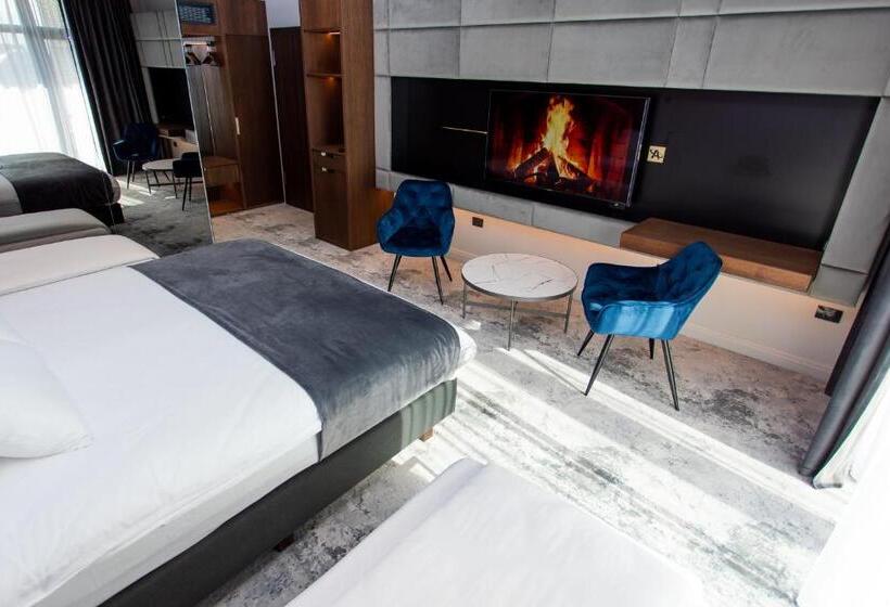 غرفة ديلوكس, Vila Avy