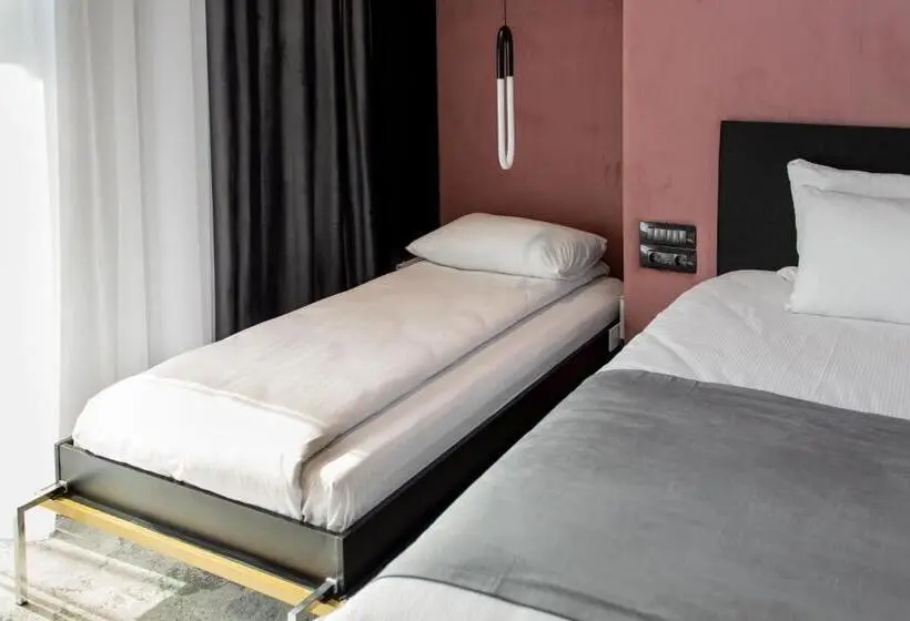 Deluxe-huone, Vila Avy