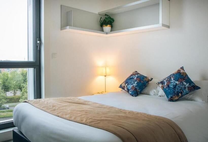 إستوديو سوبيريور, Twenty Business Flats Lille Grand Stade