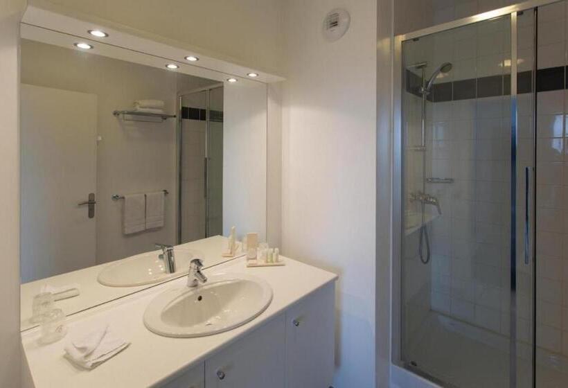 إستديو عائلى, Twenty Business Flats Lille Grand Stade