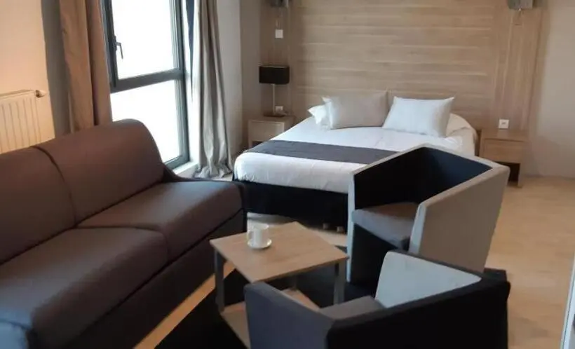 ファミリーステューディオ, Twenty Business Flats Lille Grand Stade