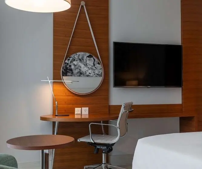 سوئیت مدیریتی 2 خوابه, Radisson Blu Hotel, Juba