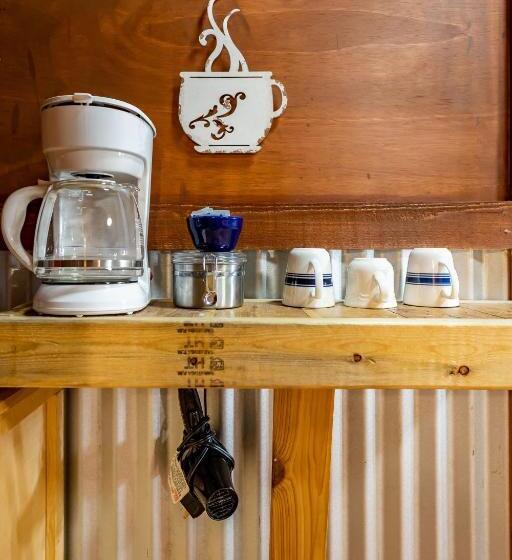 스탠다드 룸 킹사이즈 침대, The Historic Leakey Inn