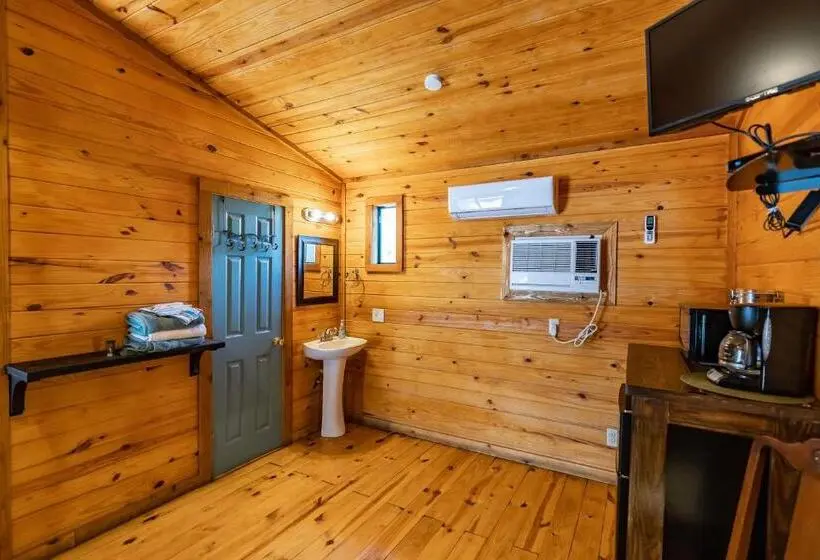 キングサイドベッドのスタンダードワンルーム, The Historic Leakey Inn