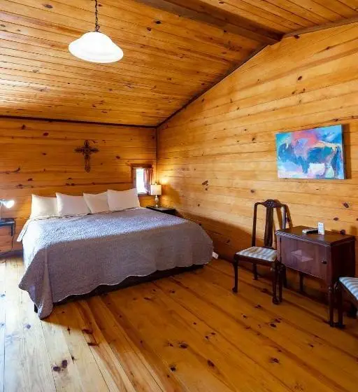 キングサイドベッドのスタンダードワンルーム, The Historic Leakey Inn