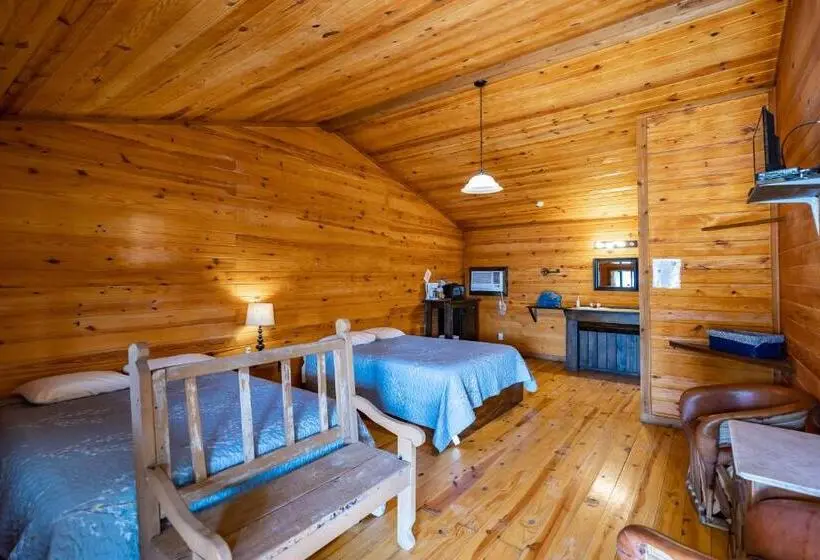 スタンダードルーム, The Historic Leakey Inn