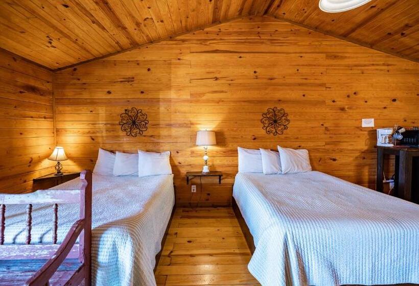 스탠다드 룸, The Historic Leakey Inn