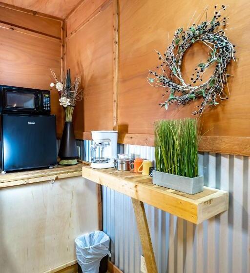 스탠다드 룸 킹사이즈 침대, The Historic Leakey Inn