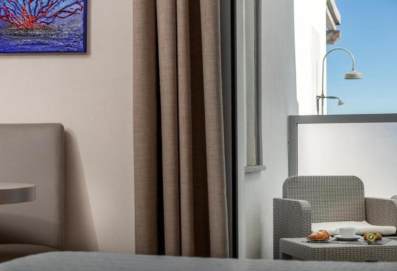 اتاق استاندارد, Capotesta Luxury Rooms