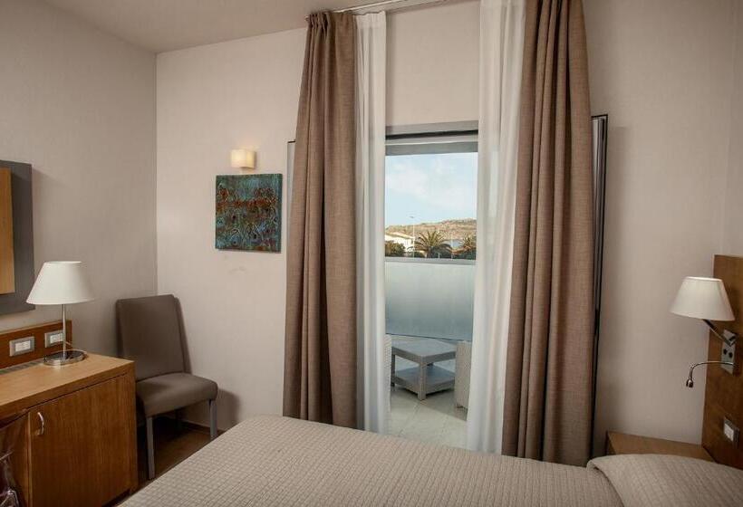 اتاق استاندارد با چشمانداز دریا, Capotesta Luxury Rooms