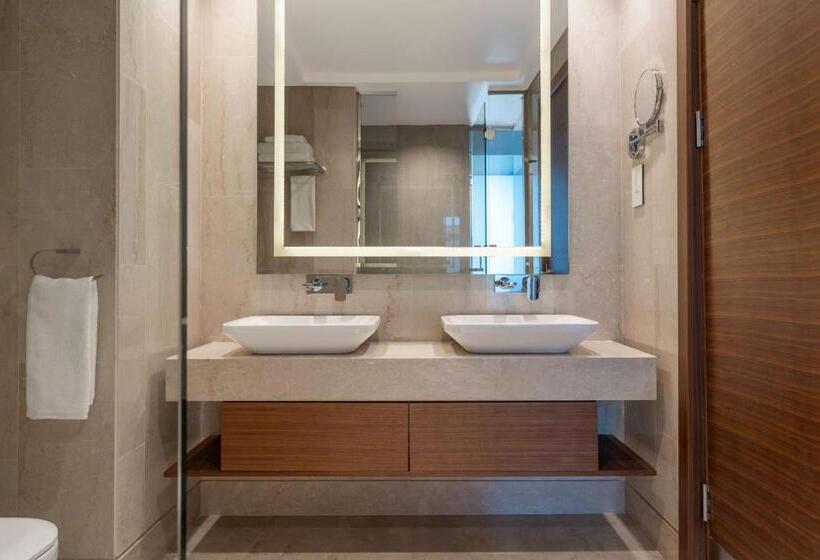 Suite Executiva 2 Dormitoris, Radisson Blu Hotel, Juba