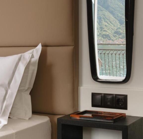 סוויטת ג'וניור נוף לאגם, Musa Lago Di Como