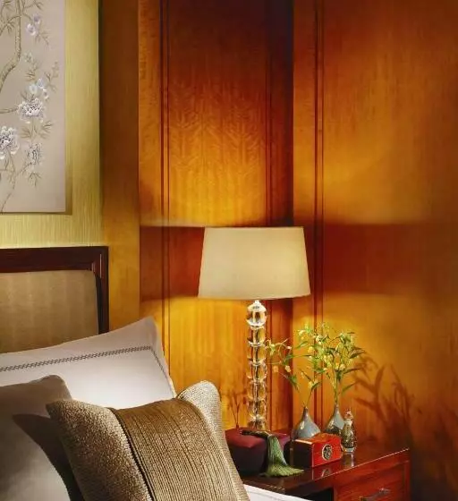 キングサイズベッドのスタンダードルーム, Four Seasons Hotel Hangzhou At West Lake