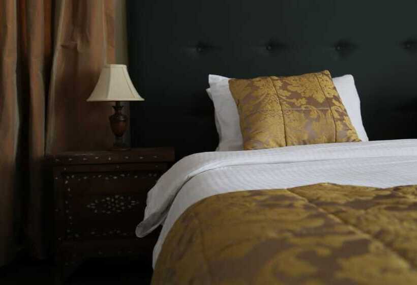 اتاق استاندارد, Gondola Hotel & Suites