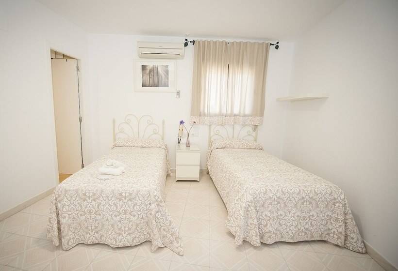 Habitació Estàndard, Hostal Avenida