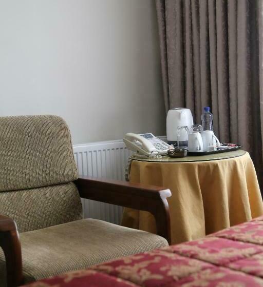 اتاق استاندارد یک نفره, Gondola Hotel & Suites