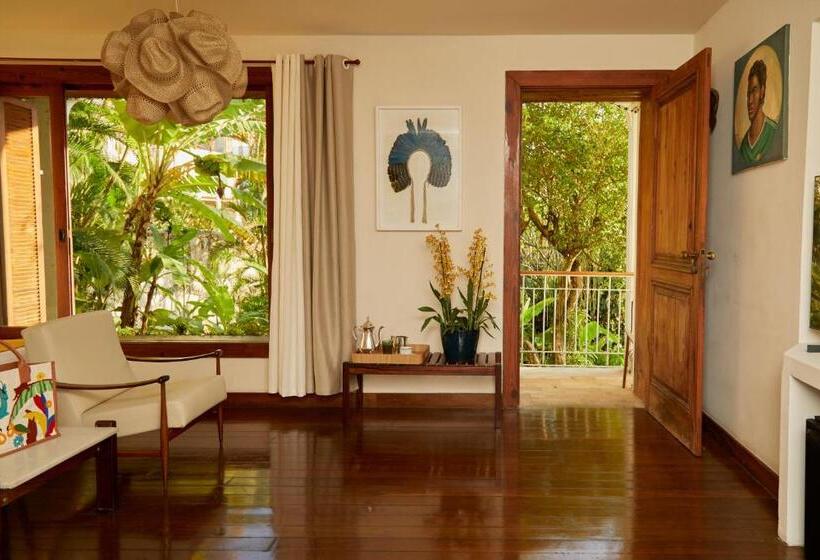 آپارتمان لوکس 1 خوابه, Mama Ruisa Boutique