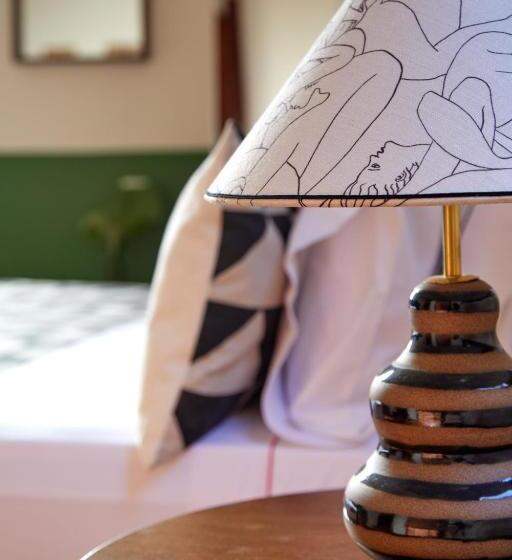 سوییت جونیور, Mama Ruisa Boutique