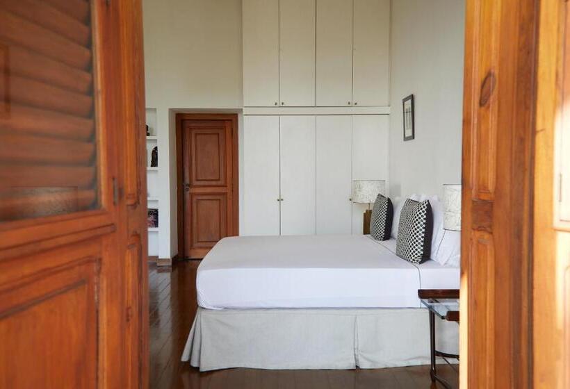 سوییت جونیور, Mama Ruisa Boutique