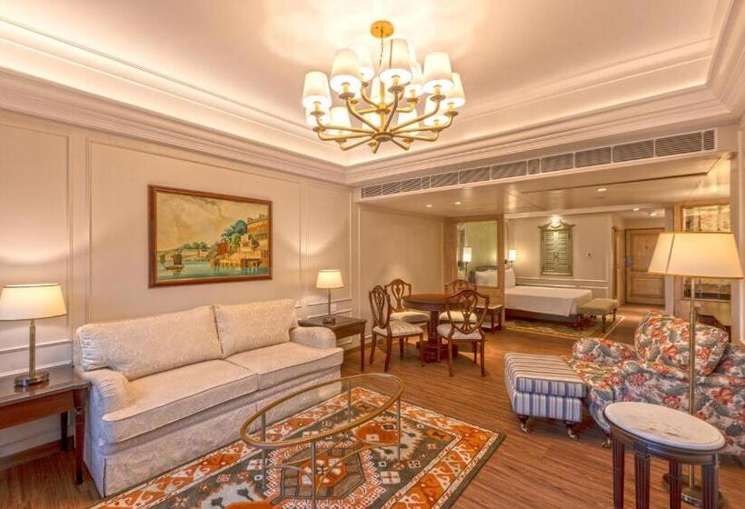 جناح ذو إطلالة, Namah Nainital, A Member Of Radisson Individuals Retreats