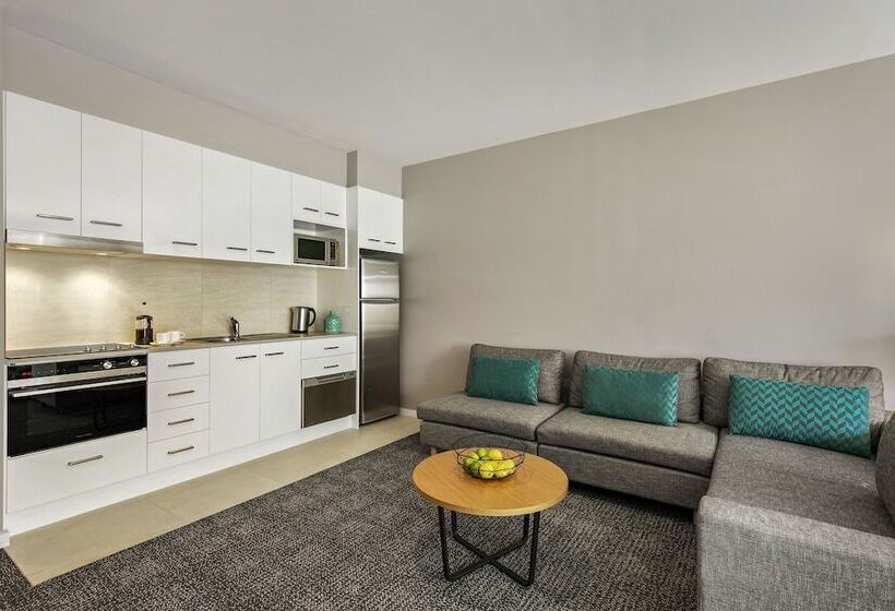 Студио Executive, Quest Brighton On The Bay