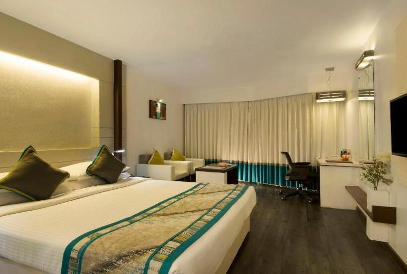 Номер Стандарт, Sayaji Indore