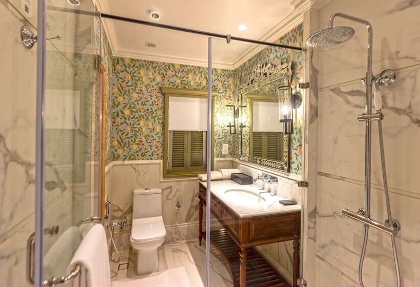 חדר סופריור עם נוף, Namah Nainital, A Member Of Radisson Individuals Retreats