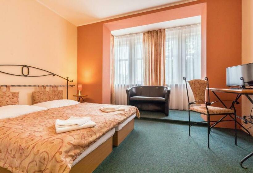 Номер Стандарт, Kyjovský Pivovar   Hotel, Restaurace, Pivní Lázně
