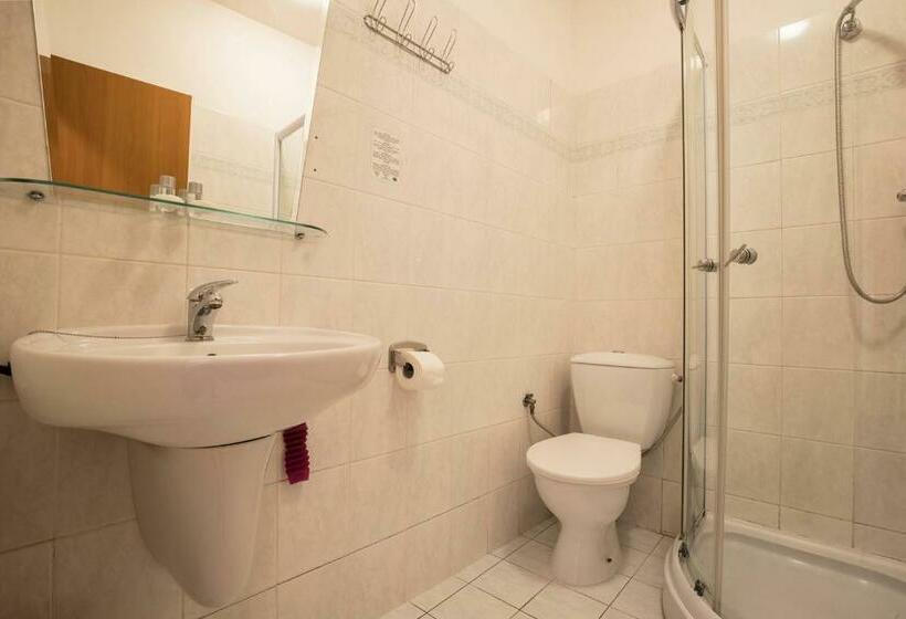 スタンダードルーム, Kyjovský Pivovar Hotel, Restaurace, Pivní Lázně