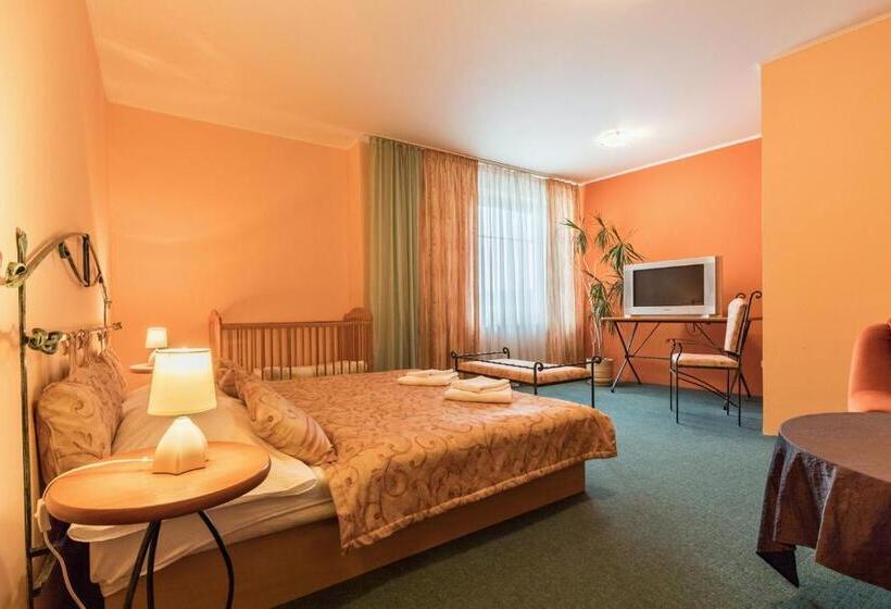 スイート, Kyjovský Pivovar Hotel, Restaurace, Pivní Lázně